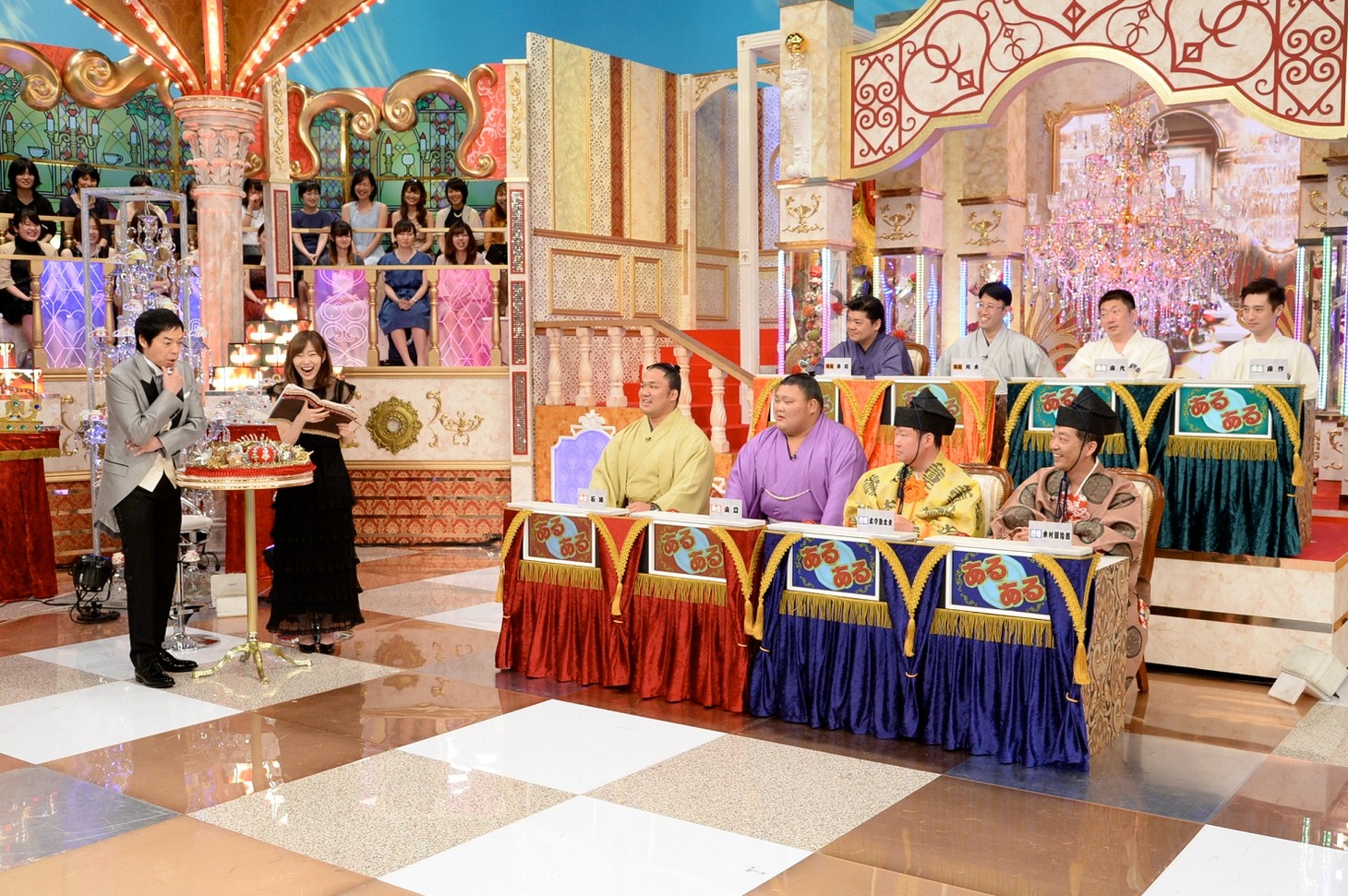 「土曜▽あるある晩餐会」のワンシーン。(c)テレビ朝日