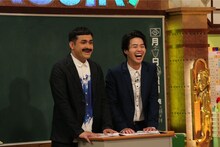 「しくじり先生」に出演するデニス。(c)テレビ朝日