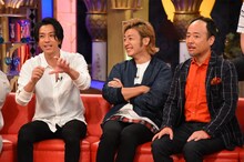 「快傑えみちゃんねる」に出演するマキタスポーツ（右）。(c)関西テレビ