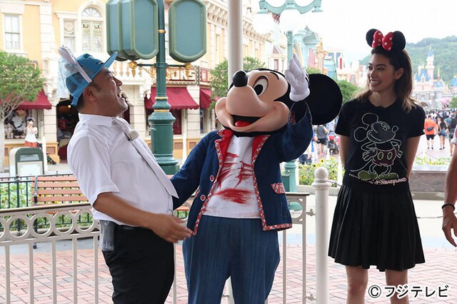 「おじゃMAP!!スペシャル」に出演するアンタッチャブル山崎（左）。