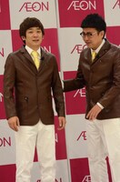 蒲焼き風の衣装を着用した銀シャリ。