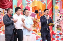 バンビーノ（中央2人）と千鳥。