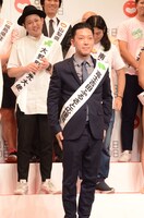 ニューヨーク嶋佐。