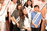 いい女アピールする横澤夏子。