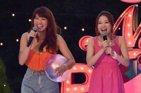 （左から）久松郁実、chay。