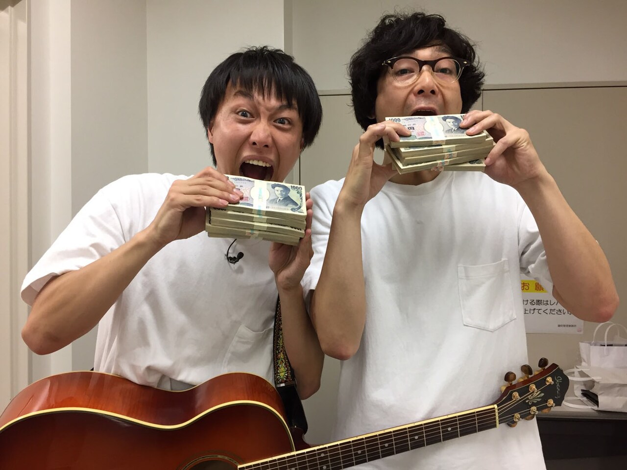 田中上野がアキラ100%ら下して優勝！「フリップ芸-1グランプリ」100万円獲得