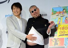 千原ジュニア（左）と野性爆弾くっきー（右）。