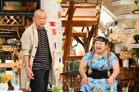 （左から）笑福亭鶴瓶、渡辺直美。(c)TBS