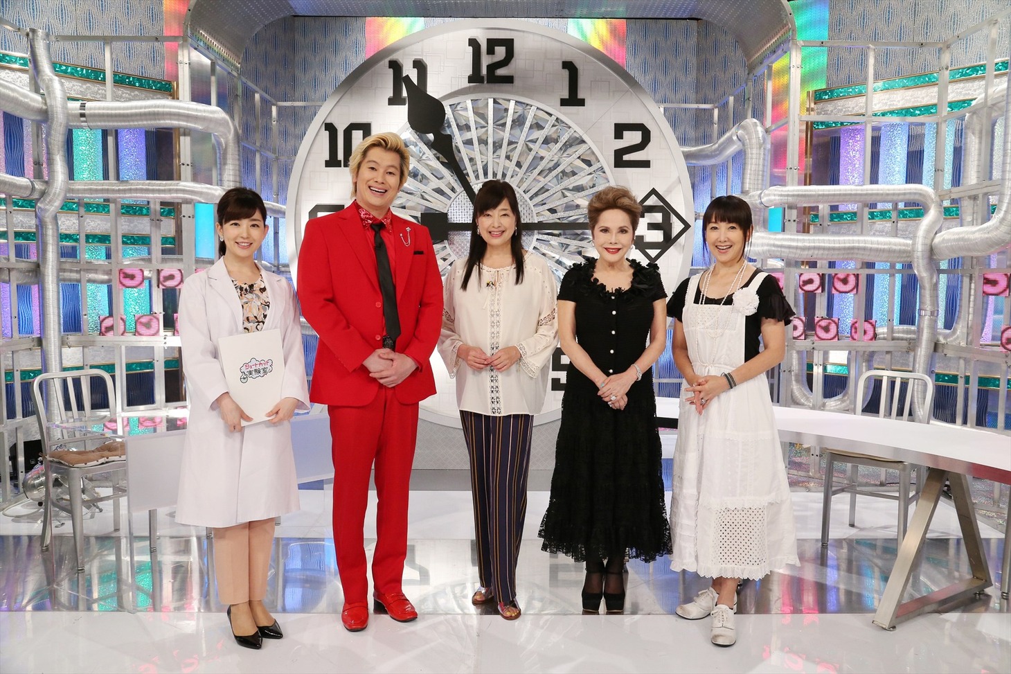 「絶対！カズレーザー」1時間SPの出演者たち。(c)テレビ朝日