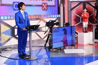 「超問クイズ！日テレ系新ドラマが大集合！豪華俳優陣は○×が解けるかSP」のワンシーン。(c)日本テレビ