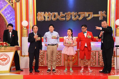 「松竹芸能60周年記念特番 オール松竹レジェンド大賞」のワンシーン。(c)関西テレビ
