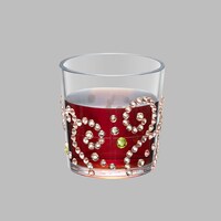 装飾された薬用養命酒のカップ。