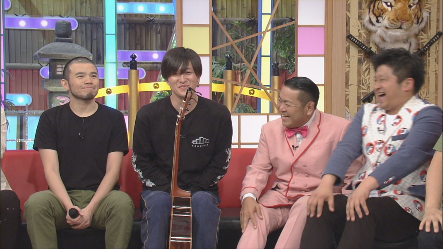 （左から）MOROHAとダイノジ。(c)CBC