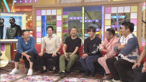 （左から）東野幸治、今田耕司、MOROHA、ダイノジ。(c)CBC