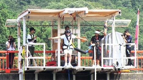 「ドッキリで暴く！信用できる座員は誰だSP」のワンシーン。