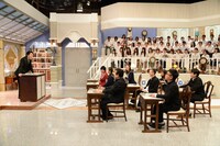 番組収録のワンシーン。(c)テレビ朝日