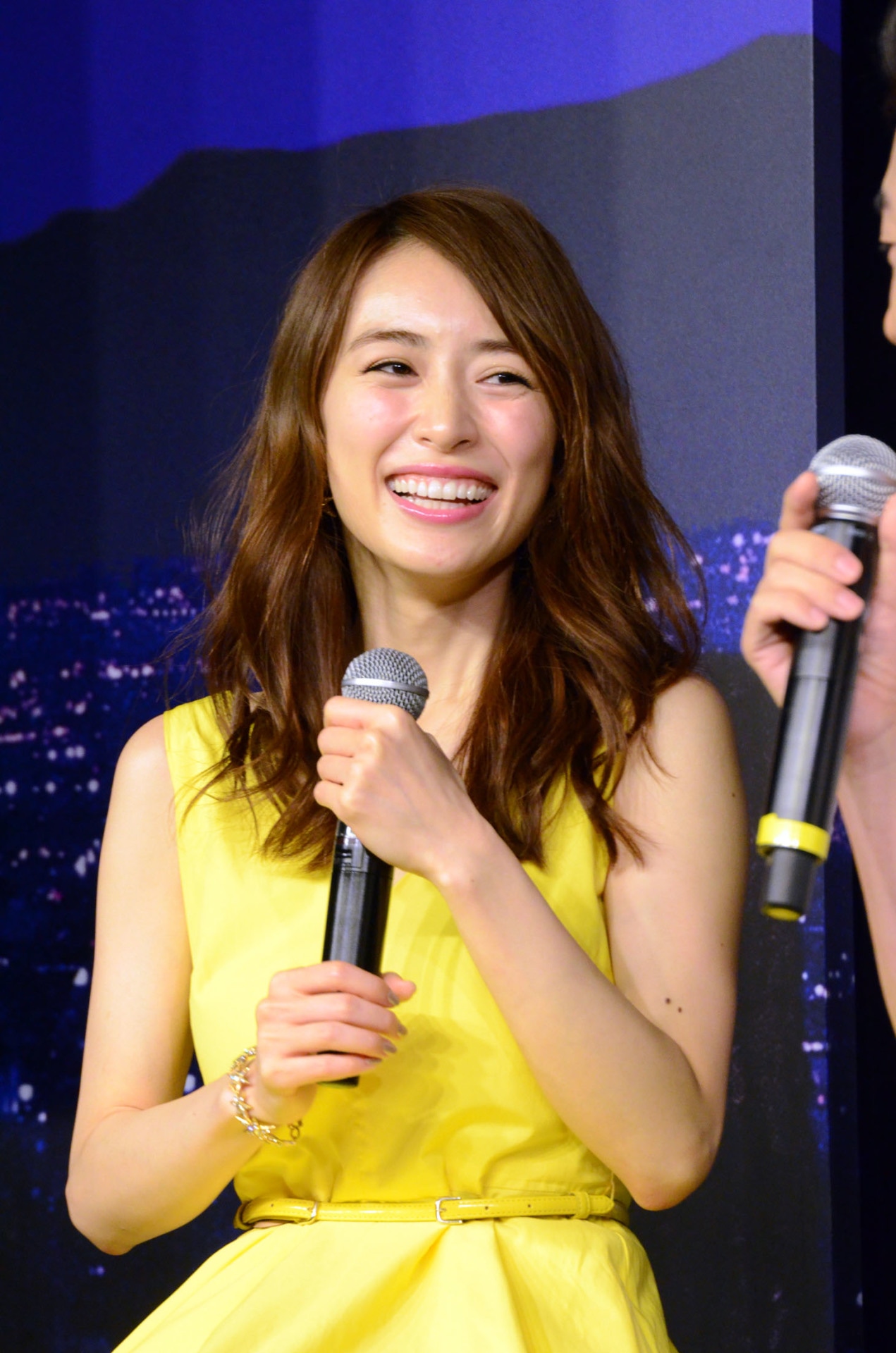 泉里香