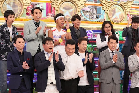 「金曜★ロンドンハーツ」に出演する芸人たち。(c)テレビ朝日