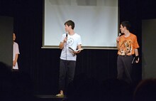 「WEL NEXT」エンディングで、芸人が大勢いるわけではないのにステージ端に陣取る四千頭身・後藤。