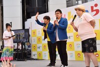 銀シャリ（中央）とモリマン。