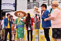 共和町の「かかし祭り」紹介コーナーの様子。