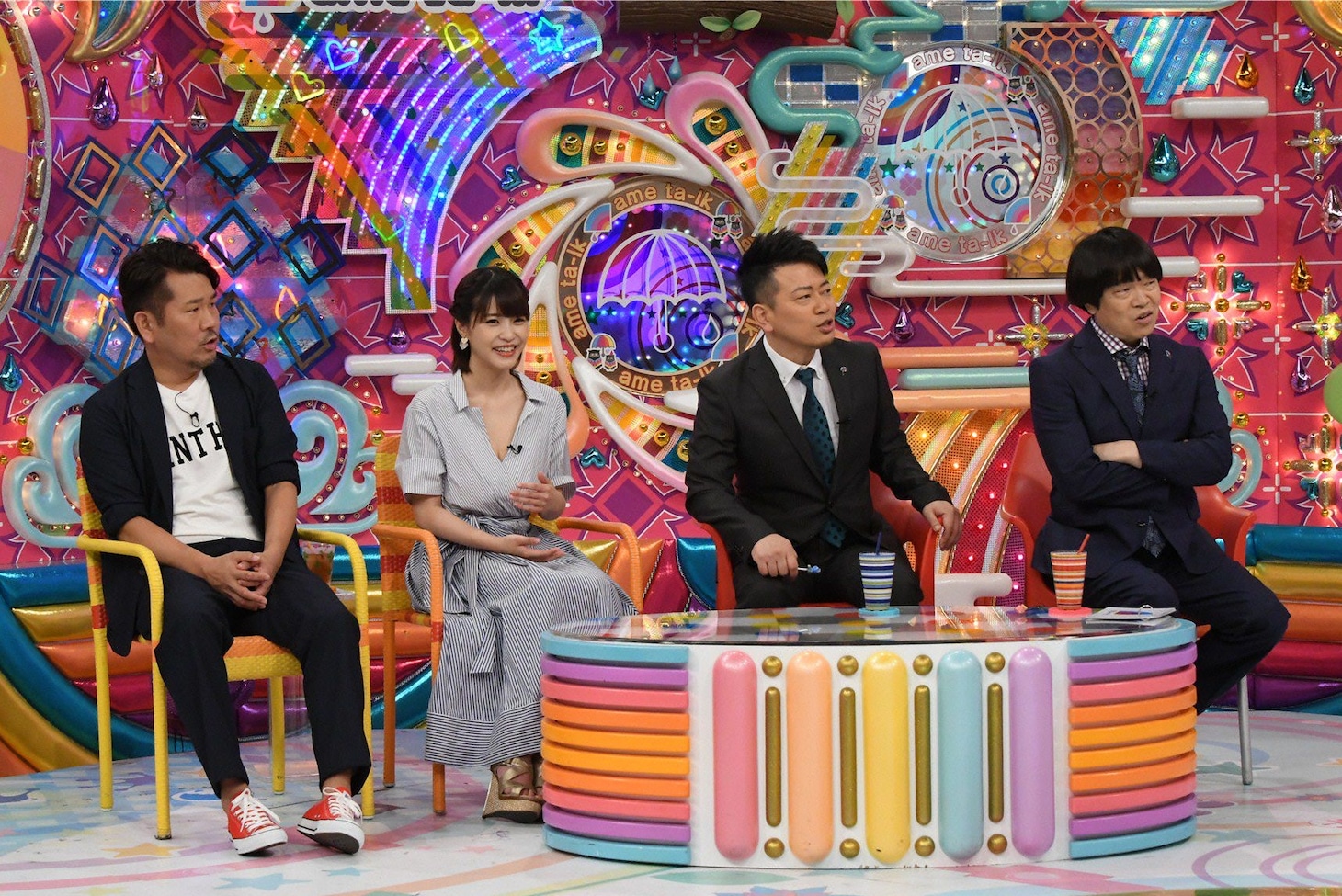 （左から）FUJIWARA藤本、岸明日香、雨上がり決死隊。(c)テレビ朝日