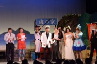 「ものまね軍団大集合！よしもとコメディSP～ルミネtheよしもと＆そっくり館キサラ・コラボ企画～」の様子。