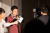 「モンスターハンター×ブライダルフェア」WebCM撮影中の様子。