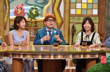 左から中村静香、円広志、大久保佳代子。(c)読売テレビ