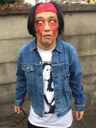 「SLEEPLESS」MV撮影時のオフショット。