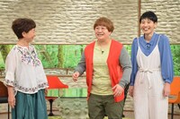 左から阿川佐和子、ハリセンボン。(c)MBS