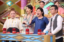左から柳原可奈子、西田ひかる、宮崎美子、間寛平。(c)日本テレビ