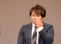 博多華丸・大吉の登場に驚くサカイストまさよし。