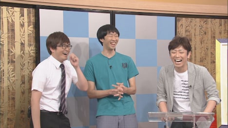 （左から）ラバーガール、フットボールアワー後藤。(c)CBC