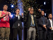 優勝者が発表された瞬間のリップサービス。