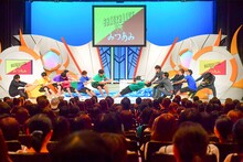 「サクラライブVSみつあみ」の様子。