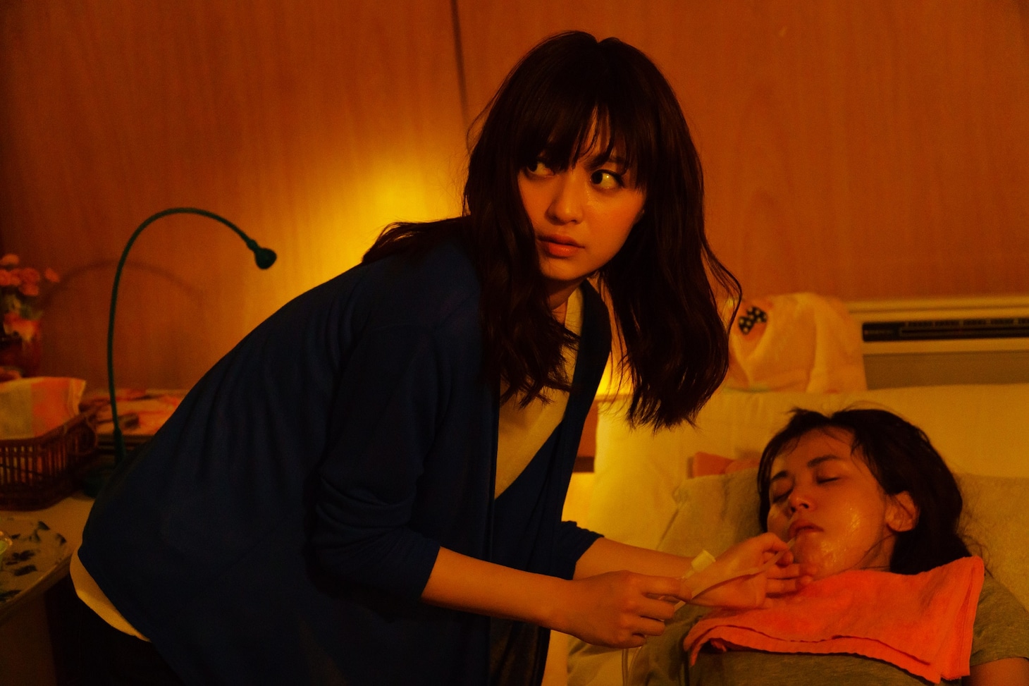 「闇金ドッグス7」のワンシーン。