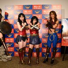 尼神インターがワンダーウーマン風にメイクアップ、渚「女装している気分」
