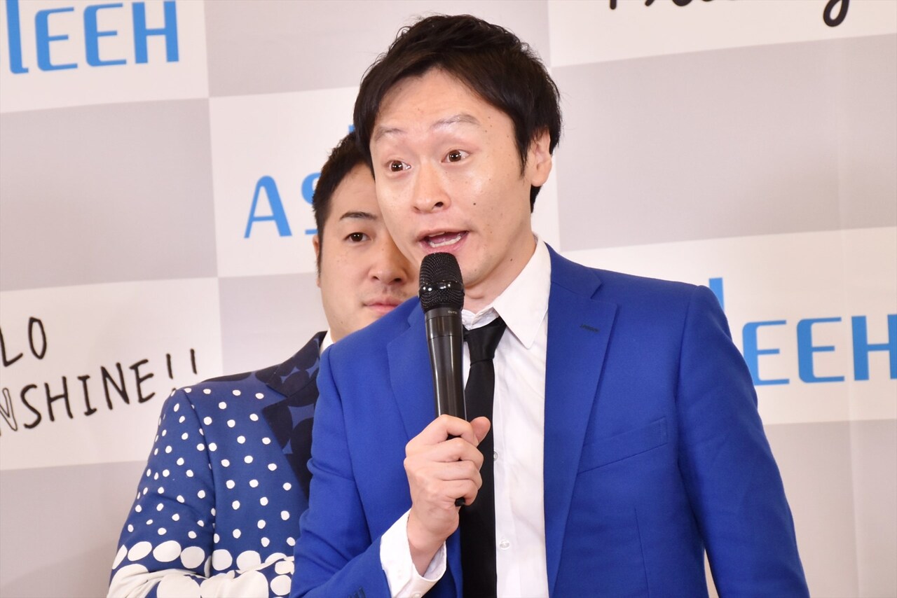 目をキラキラさせながら「もうエエわ！」と言い放つ和牛・川西。後ろの水田の目も輝いている。