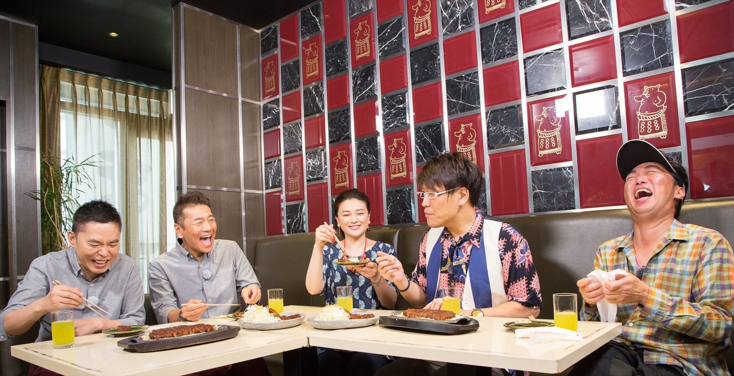 「太田上田ナゴヤSP～名古屋は第2の故郷だがや！～」に出演する（左から）爆笑問題・太田、くりぃむしちゅー上田、島崎和歌子、古坂大魔王、スピードワゴン小沢。(c)中京テレビ