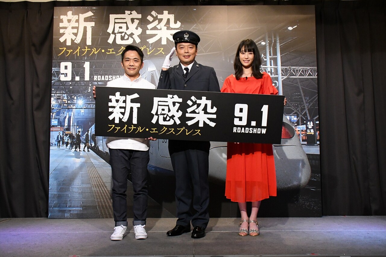 左から中川家、高橋ひかる。