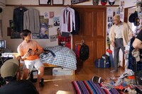 「何ダウンロードしてんだ！」編撮影中の様子。