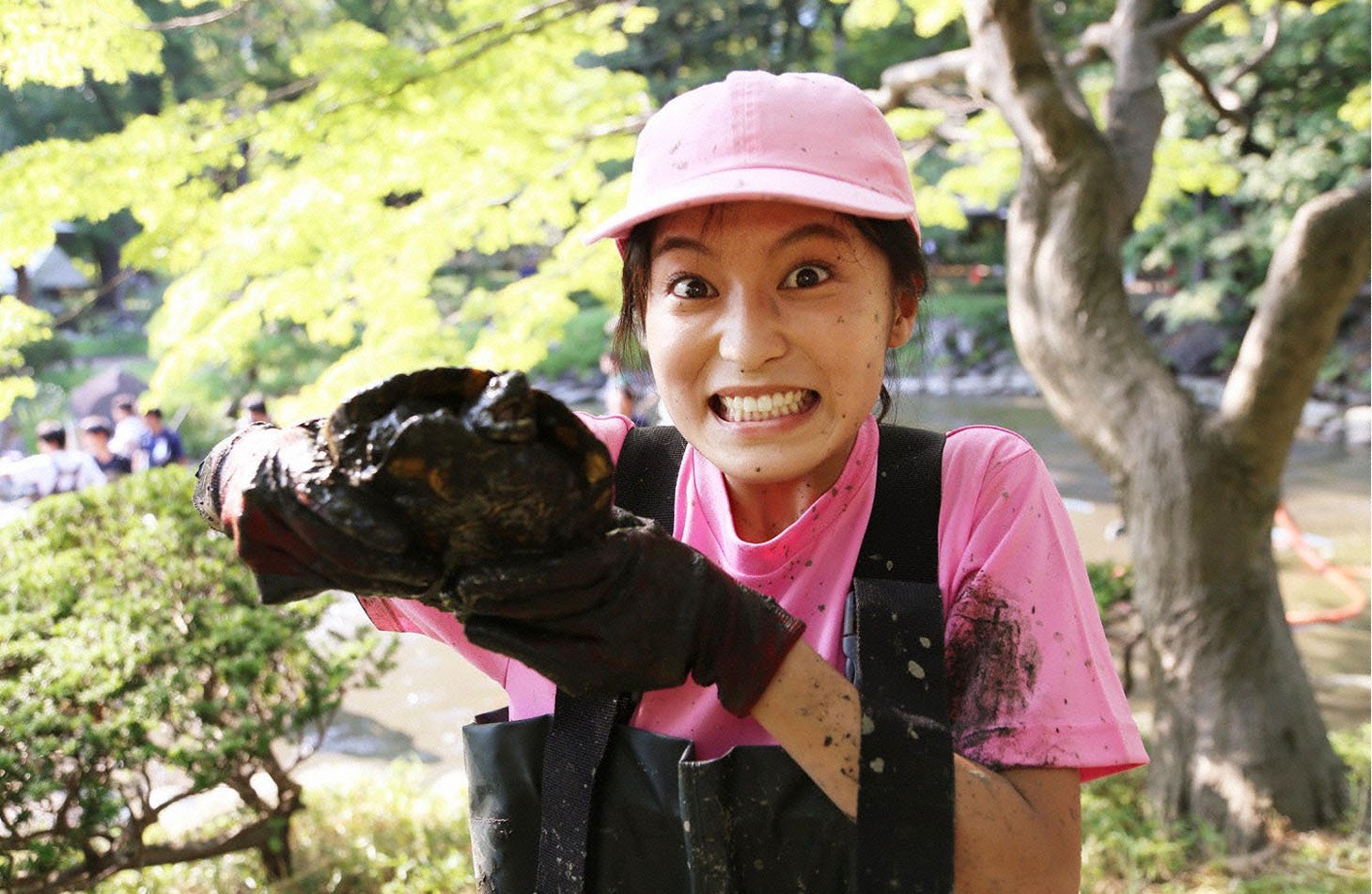 小島瑠璃子