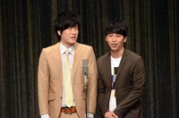 笑撃戦隊・野村とニューヨーク屋敷。