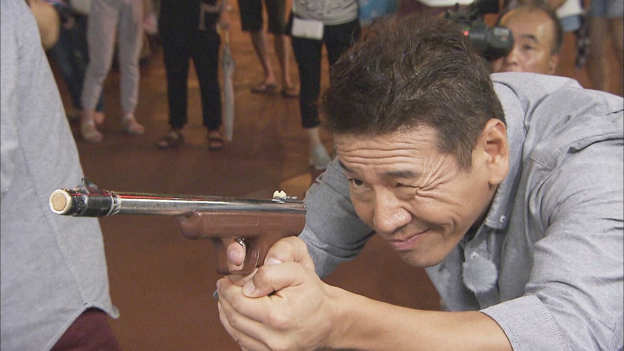 くりぃむしちゅー上田 (c)中京テレビ