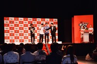 GAG少年楽団の決勝進出が発表された場面。