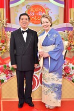 左から西川きよし、西川ヘレン。(c)MBS