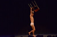 チェアーセックスを披露するココリコ田中。