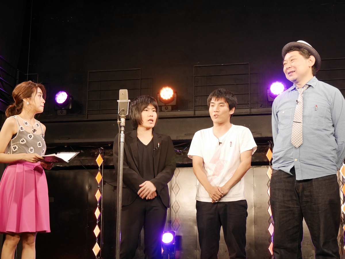 左から曽田茉莉江、ランジャタイ、鈴木おさむ。(c)BSフジ