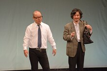 エンディングの様子。左からルシファー吉岡、マツモトクラブ。